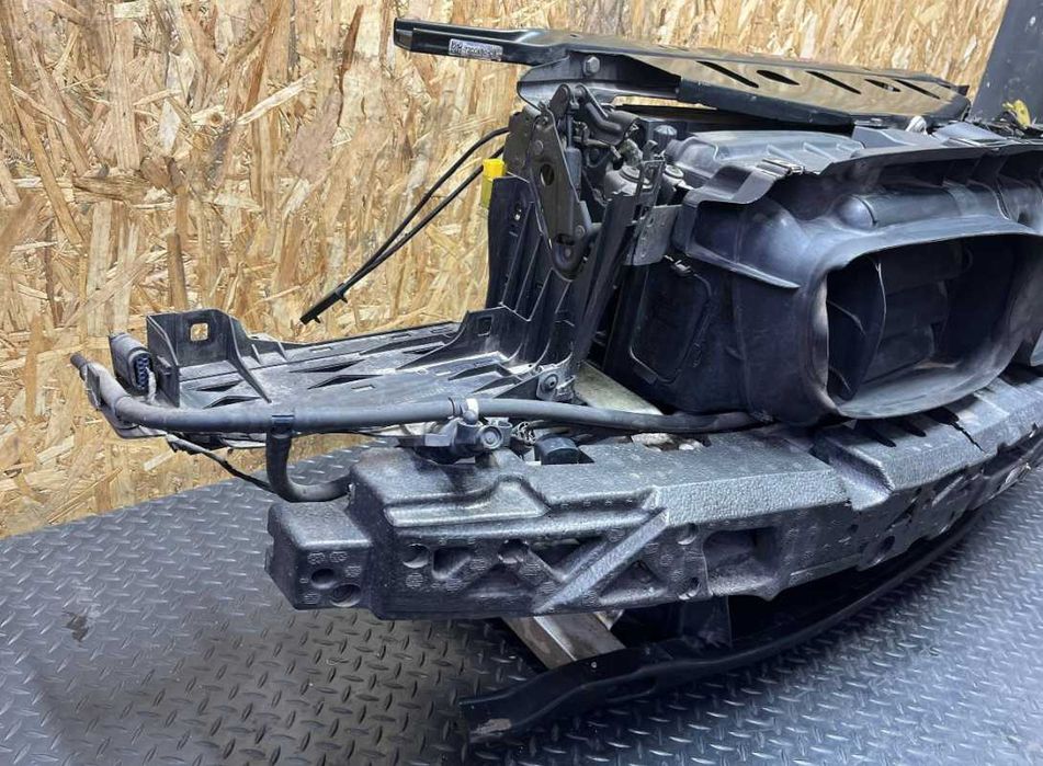 BMW F10 F11 Передня паель телевізор радіатори