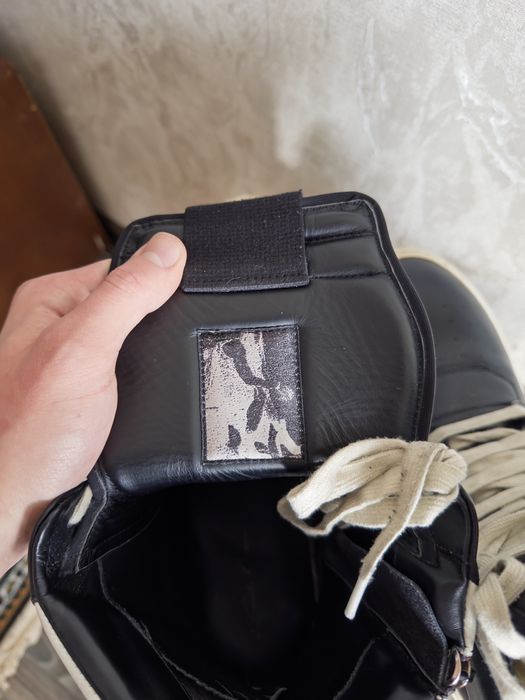 Rick owens geobasket (balenciaga track runner ramones opium y2k)