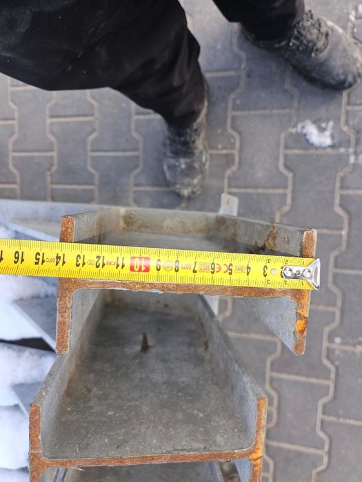 Wiązary dachowe 8m szerokości hala wiata konstrukcja