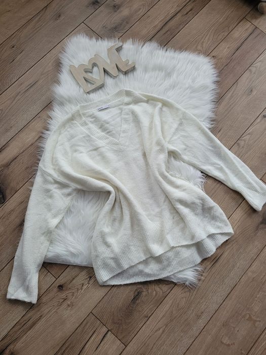 Sweter oversize śmietankowy