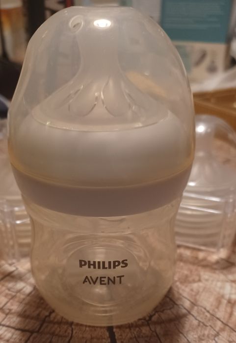 Zestaw Philips Avent Butelka 125 ml plus 5 smoczków rozmiar 3.