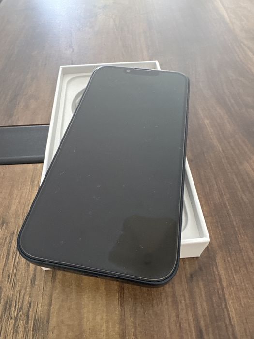 iPhone 13 128GB Desbloqueado em Excelente Estado