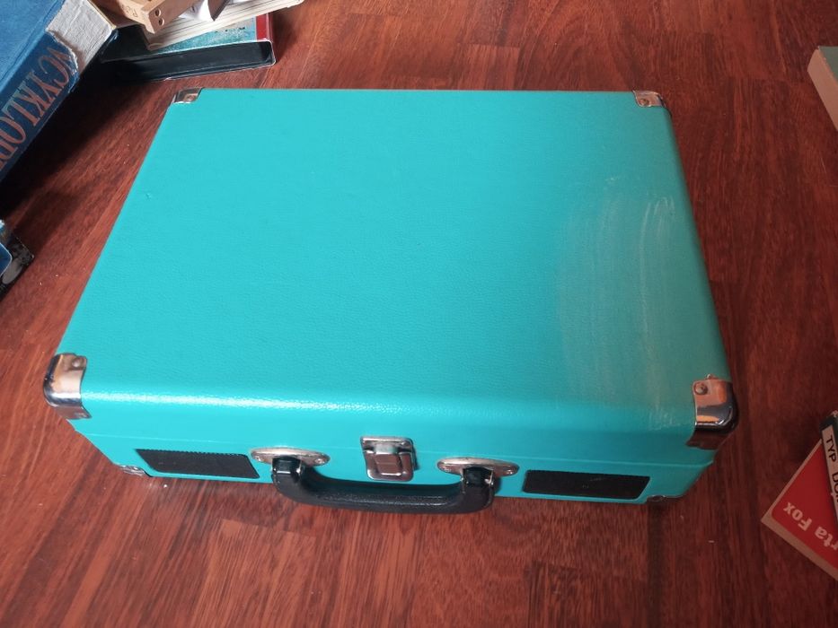Sprzedam gramofon retro Hykker stan nieznany