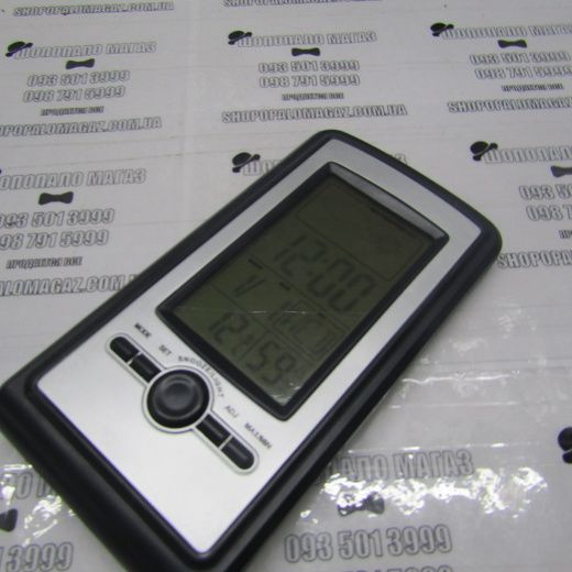 Настольные электронные часы