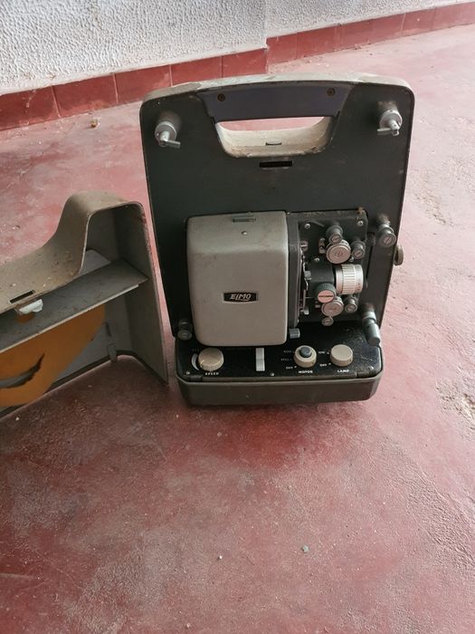 Projector Antigo