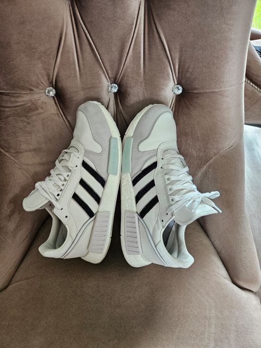 Buty Adidas Nowosc Skora roz 43.5