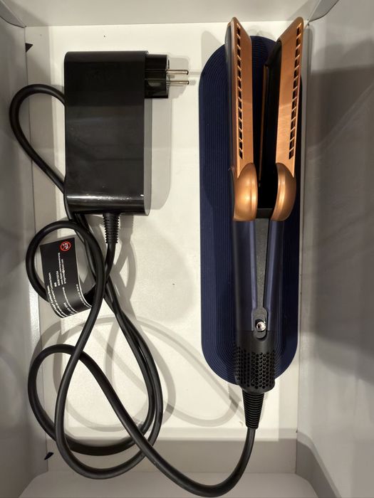 Aeroprostownica Dyson Airstrait