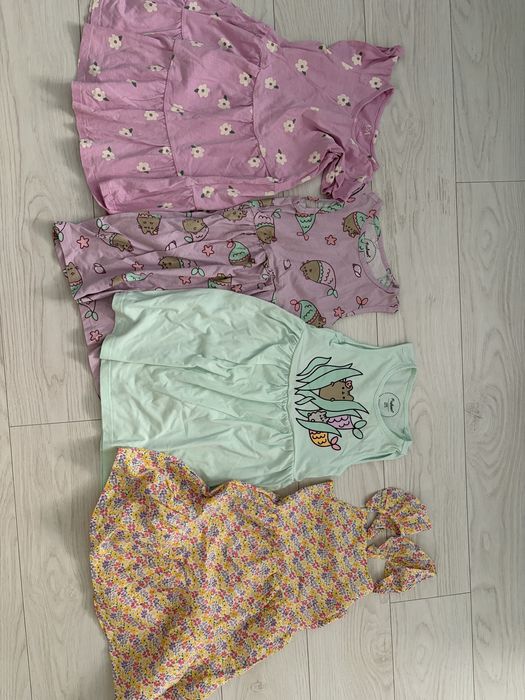 Літні сукні плаття 116-122 см Primark Sinsay Pusheen