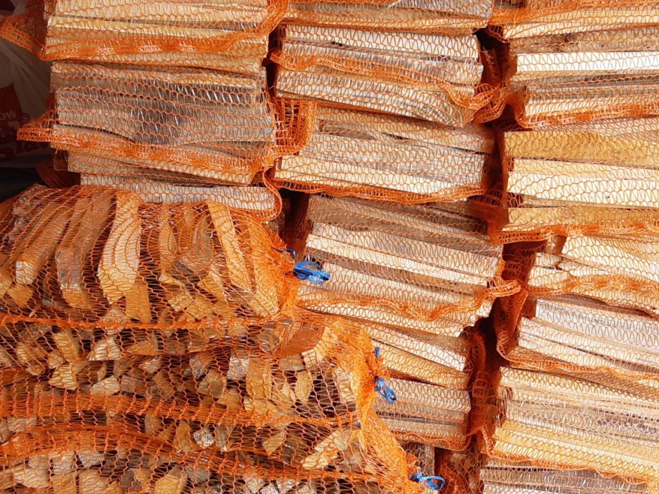 Drewno rozpałkowe rozpałka