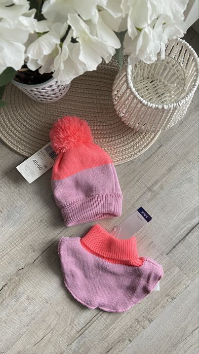 Zestaw czapka komin na zime nowe z metka