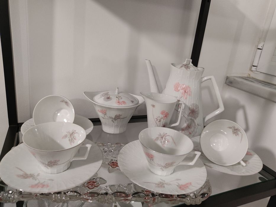 Serviço de chá vista alegre