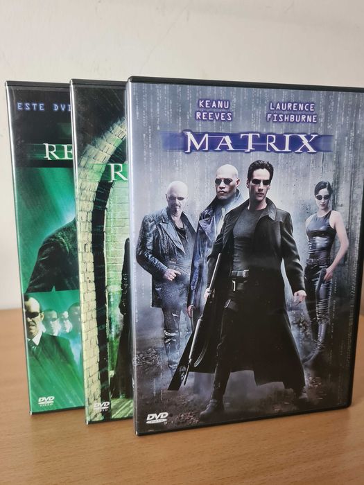 3 Filmes de "Matrix": "Matrix Revolutions" e "Matrix Reloaded" em DVD