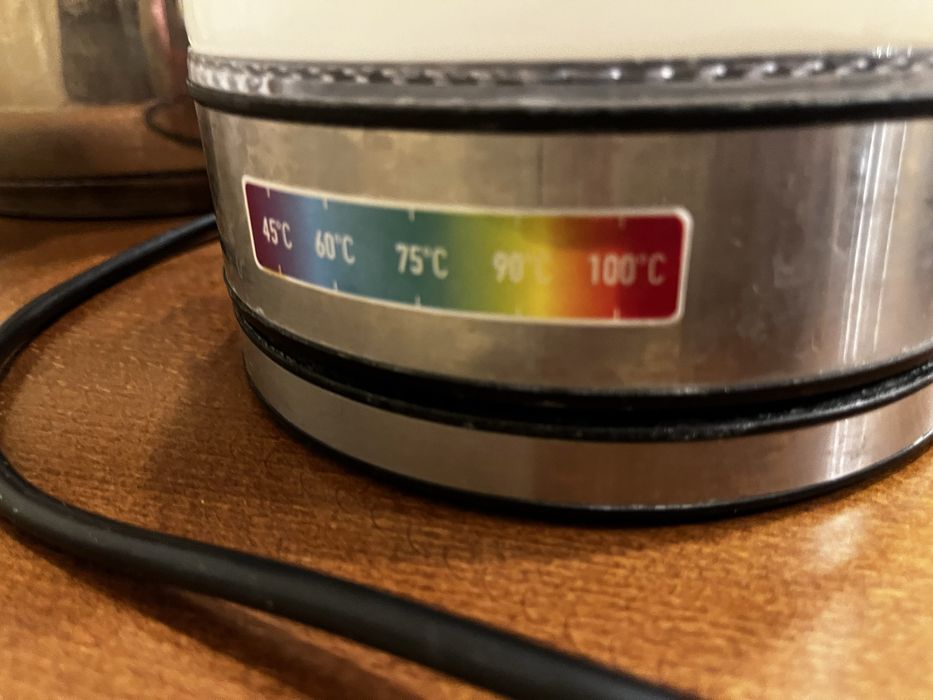 Sprawny czajnik bezprzewodowy i z gwizdkiem, gar 5l