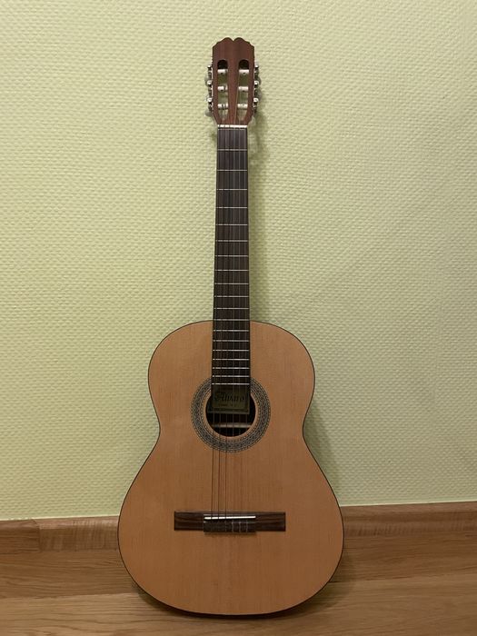 Sprzedam gitara klasyczna Alvaro + futerał
