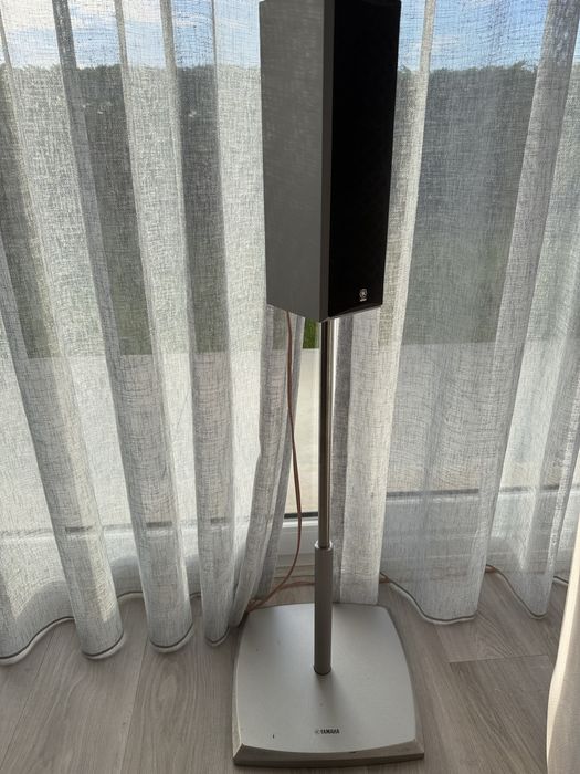 Vendo  Home Cinema YAMAHA 5.1 + Receiver
