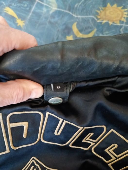 Шкіряна куртка DAVOUCCI