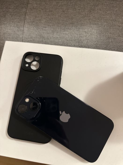 Iphone 13 azul meia noite!