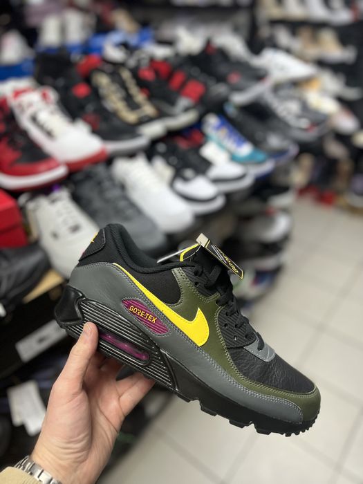 Кроссовки Nike Air Max 90 Gore-tex DJ9779-001 оригинал