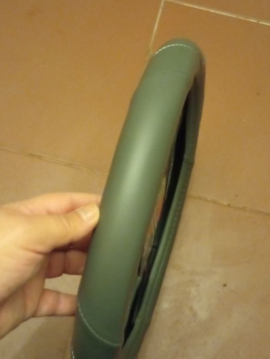 Cobertura de Volante novo nunca utilizado