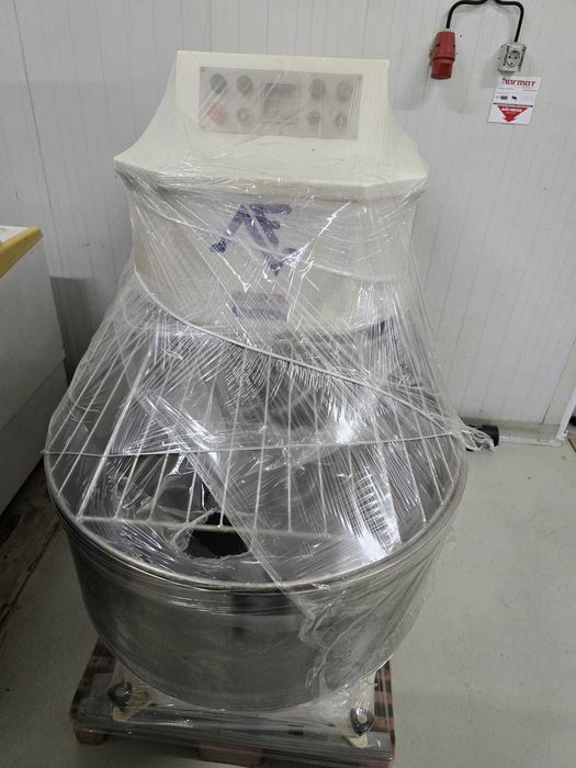 Amassadeira de Massa FERNETO FEU 8 – Profissional