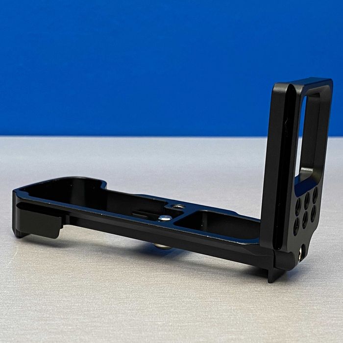 L-Bracket | Vertical Quick Release | Canon EOS M5