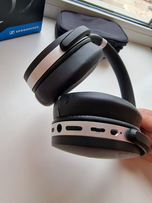 Наушники навушники Sennheiser HD 4.50 BTNC