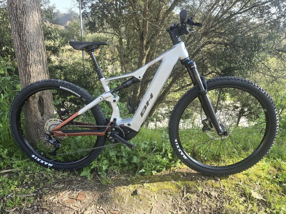 Bh eletrica de exposicao s bosch 800wh