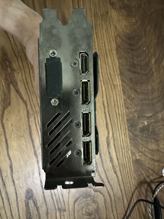 Nvidia GTX 1060 - 6 GB ( DEFEITO )