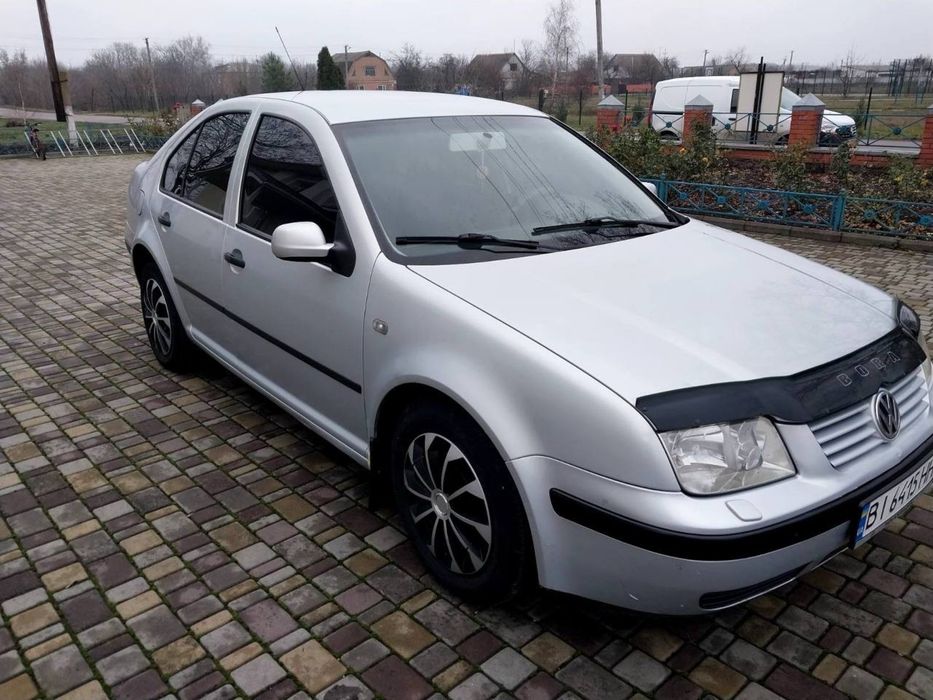 Volkswagen bora в гарному стані