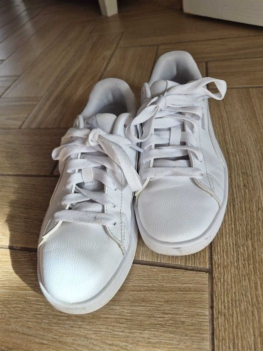 Buty PUMA r. 37,5 w bardzo dobrym stanie !