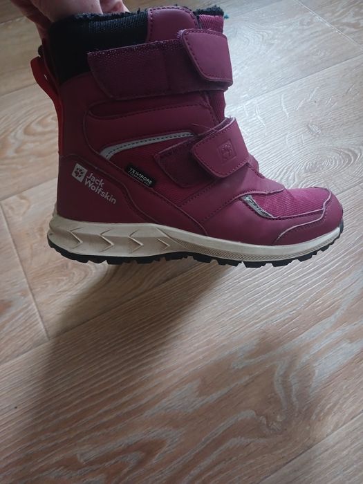 Зимові сапоги  jack wolfskin 33 р