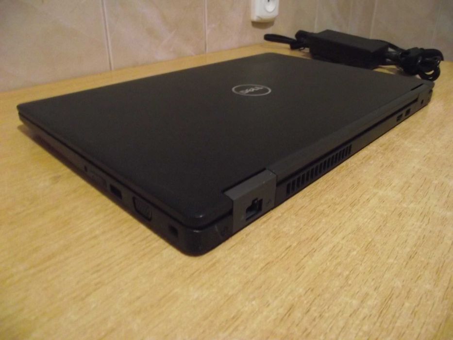 Ноутбук Dell Latitude 5580 i5-6440HQ GF 940MX 16Gb 256Gb 15.6 FHD IPS