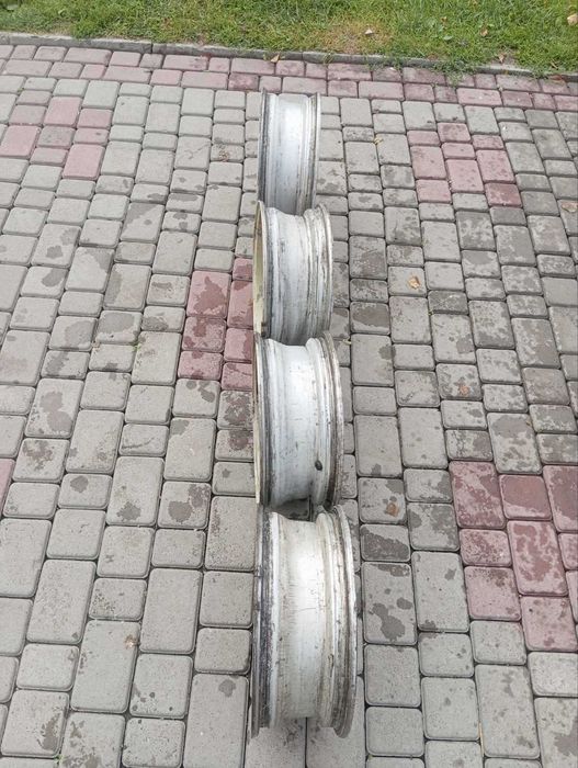 Титани 4х100 r15 et 45 5.5j диски литі алюміній ваз Ланос Opel