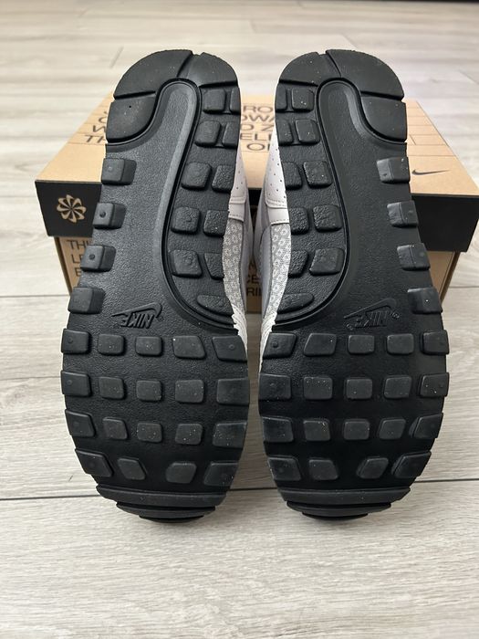 Жіночі Кросівки Nike 37 розміру