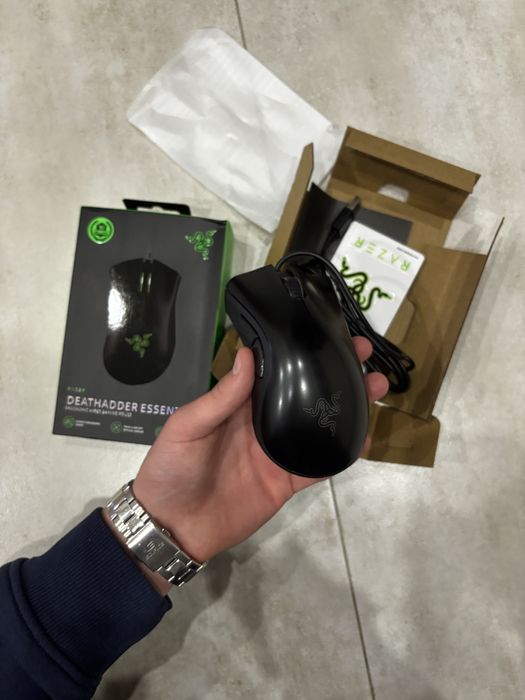 Ігрова мишка Razer DeathAdder Essential (нова)