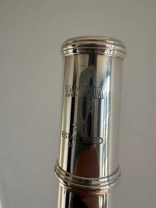 Flauta Yamaha YFL-271 – Com (Cabeça Curva Adicional)