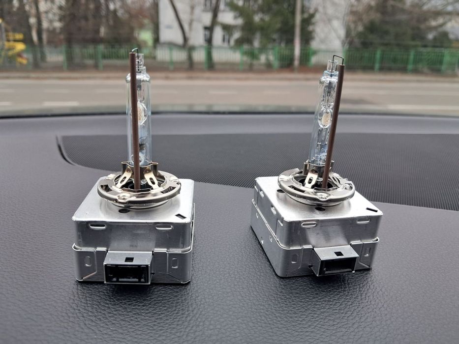 Лампи ксенонові Philips D3S