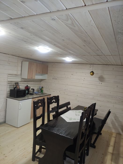 Лазня,Чан карпатський на травах,Баня, Сауна, Сколе