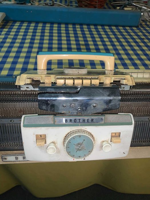 Máquina de tricotar malha