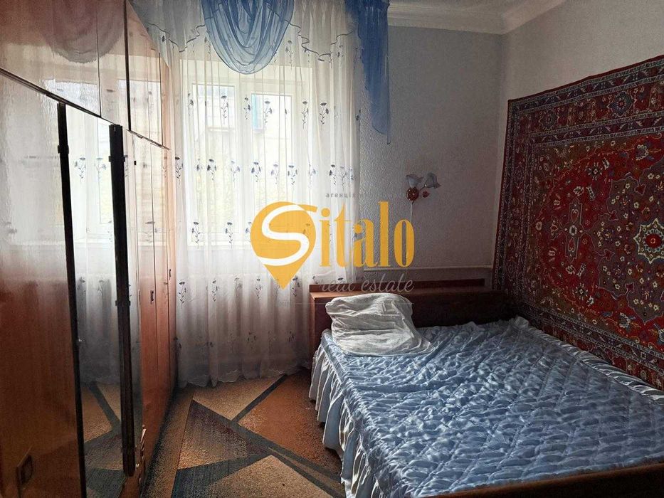 Будинок з комунікаціями, Гнідин Центр БЕЗ%