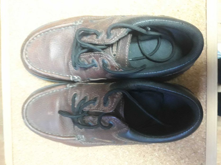 Sapatos biqueira aço em pele 41