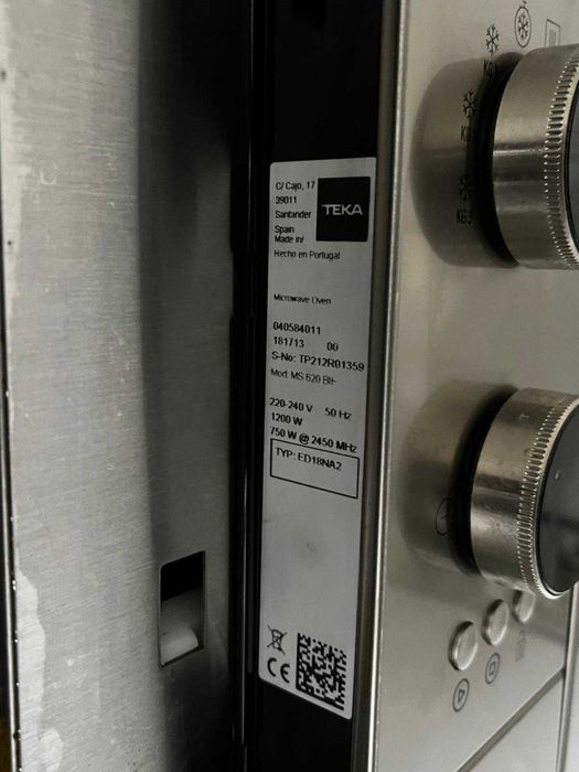 Microondas TEKA Encastrar 0,48 largura x 0,28 altura x 0,30m profun