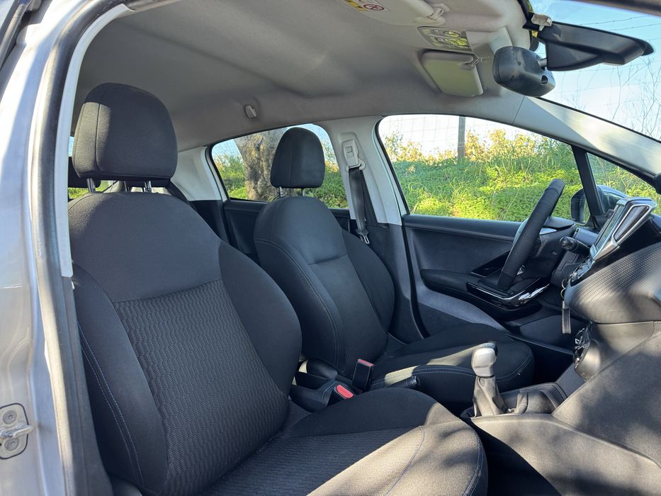 Peugeot 208 Style 2018