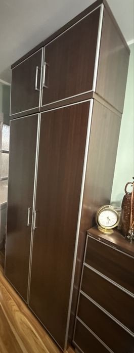 Szafa z nadstawkami duża, pojemna