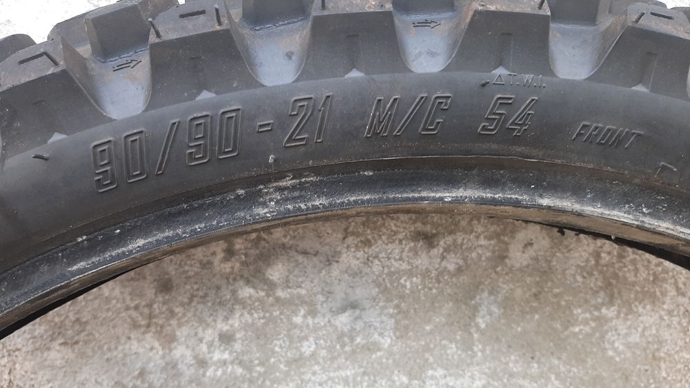 Pneus de moto para todo terreno