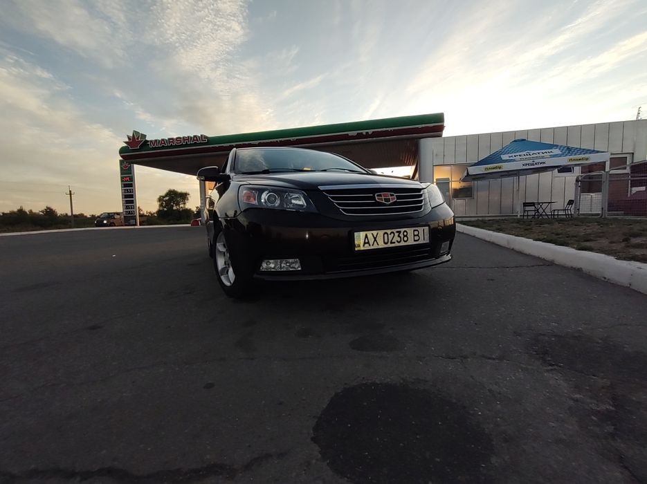 Geely Emgrand EC7 – надійний седан, без вкладень
