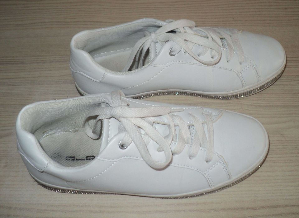 Białe sneakersy damskie Graceland z cyrkoniami roz. 39