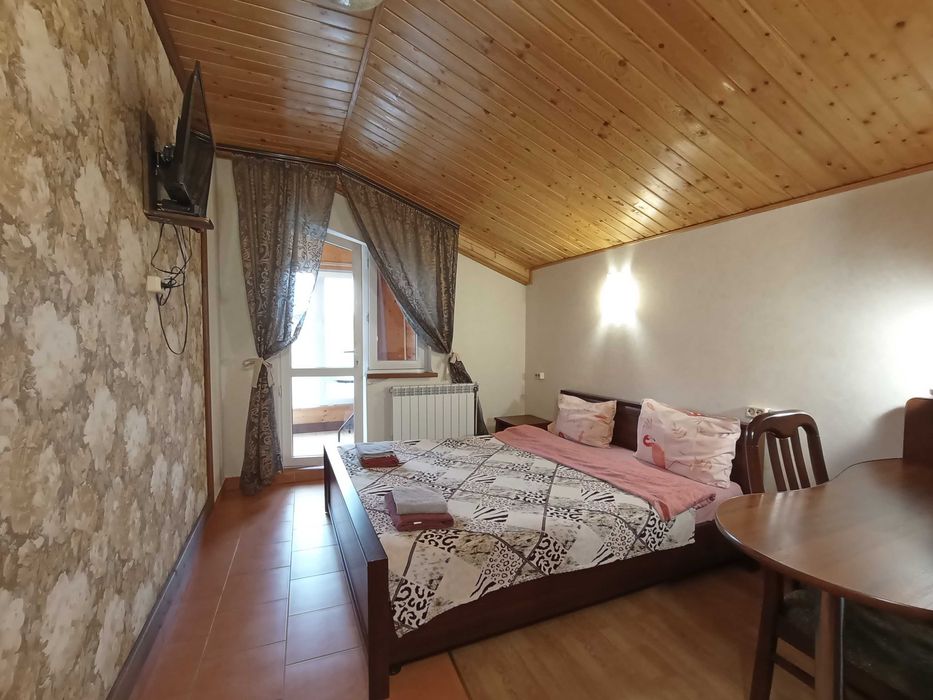 Кімната з кухнею в центрі Східниці, 300-400 грн/ос. Садиба Леонтія