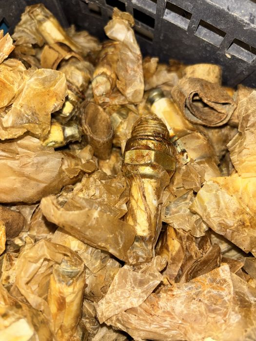 Свічки запалювання м12у. М8. Газ 69. Газ м20 газ 51.63.67