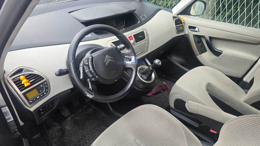 Citroen C4 Picasso 08r 1,6 b+gaz uszkodzony PT14.03.26r Ubez.03.03.26r